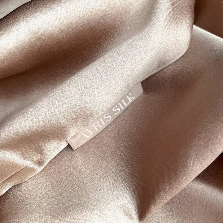 шелковая_наволочка_50Х70_карамельный_4