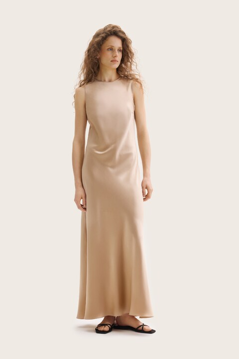 Платье-футляр Livia